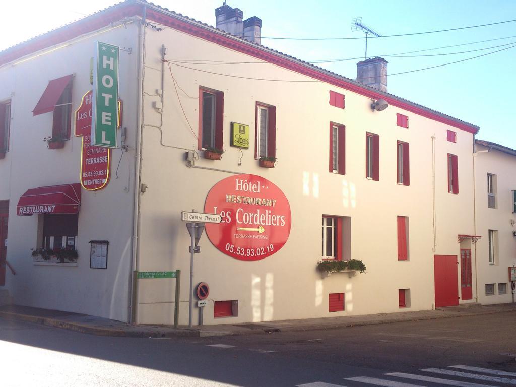 Logis Hotels - Hotel Et Restaurant Les Cordeliers Casteljaloux Exterior foto